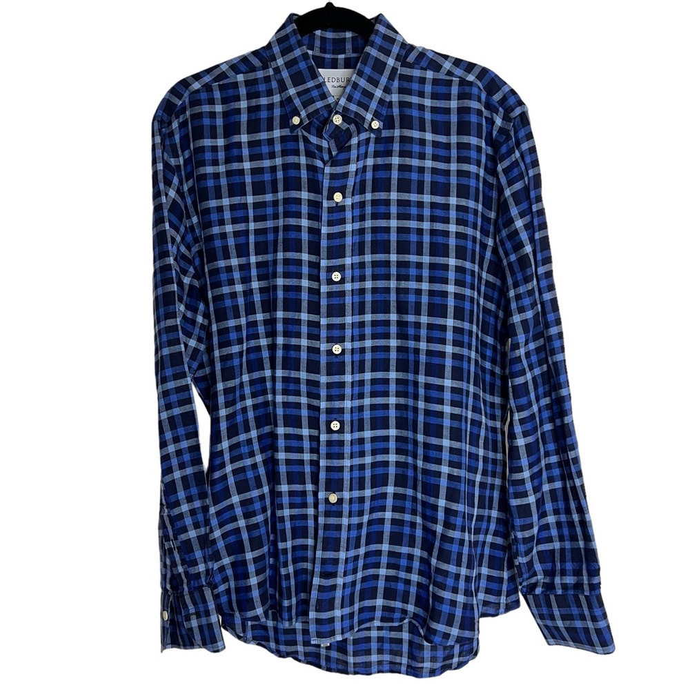 LEDBURY long‎ sleeve, button-up men dress shirt.